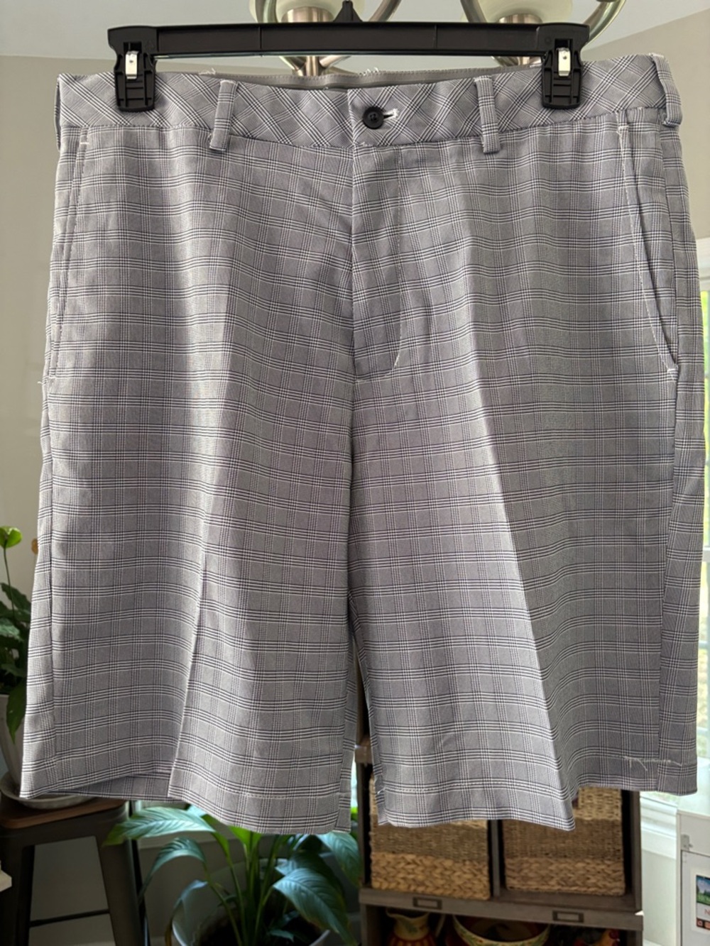 Walter Hagen Light Gray Glen Plaid Flat-Front Shorts